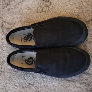 Triple Black Slip On Vans